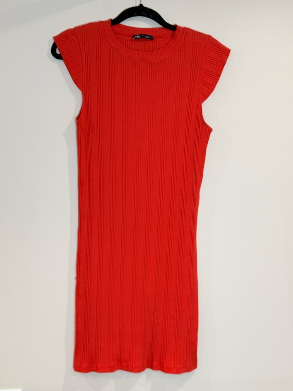 🔥Zara Women’s Red Ribbed' Dress Size M EC🔥